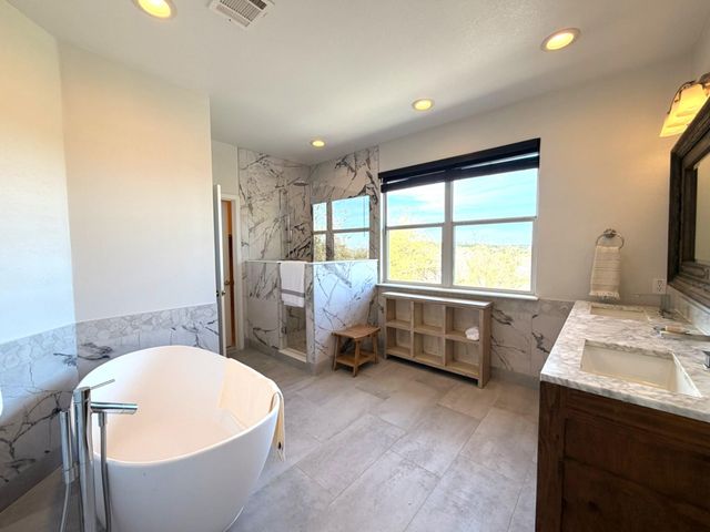 12008 Fortuna CV, Austin, TX 78738