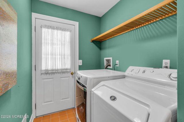 8 Byram Lane 4, Little Silver, NJ 07739