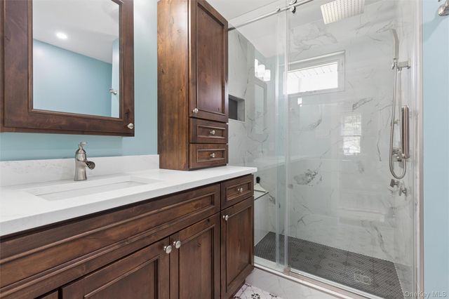 61 Griffin Drive, Mount Sinai, NY 11766