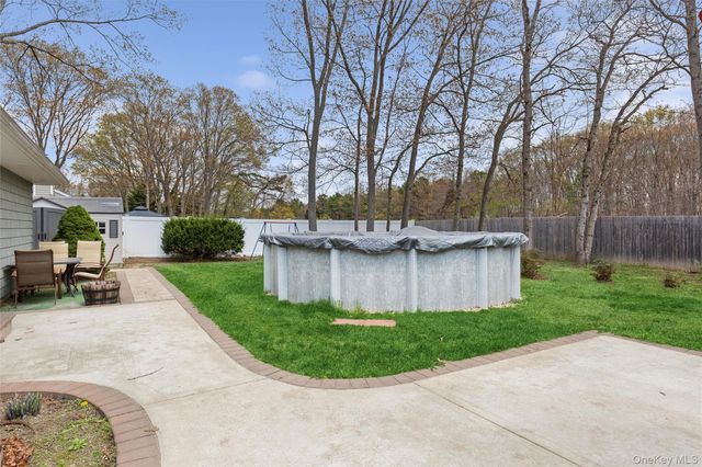 61 Griffin Drive, Mount Sinai, NY 11766