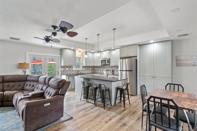 61 Griffin Drive, Mount Sinai, NY 11766