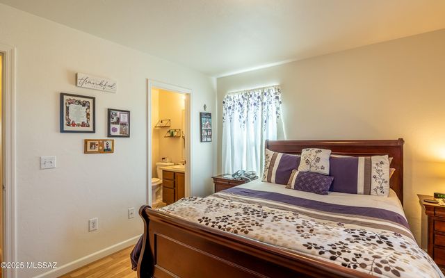 7658 E Desert Overlook Drive, Tucson, AZ 85710