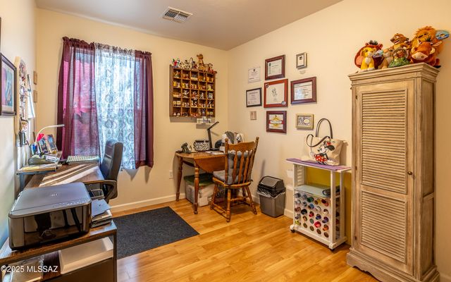 7658 E Desert Overlook Drive, Tucson, AZ 85710