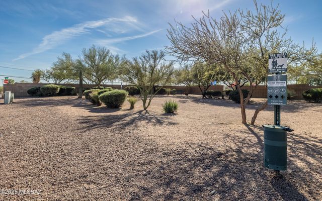 7658 E Desert Overlook Drive, Tucson, AZ 85710