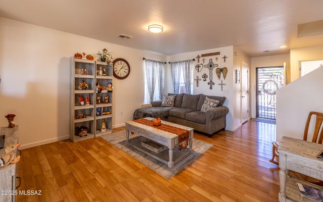 7658 E Desert Overlook Drive, Tucson, AZ 85710