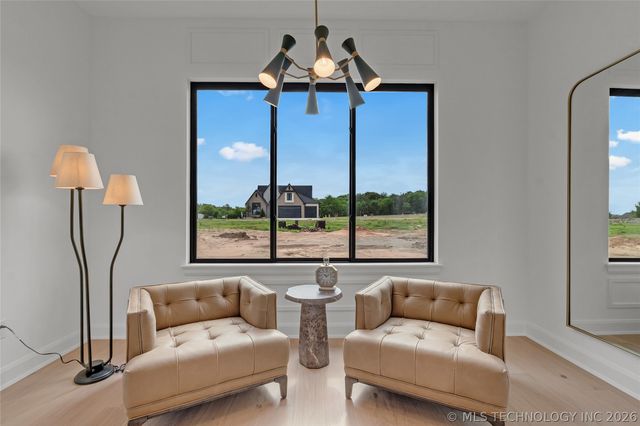 11113 S Thomas Terrace W, Jenks, OK 74037