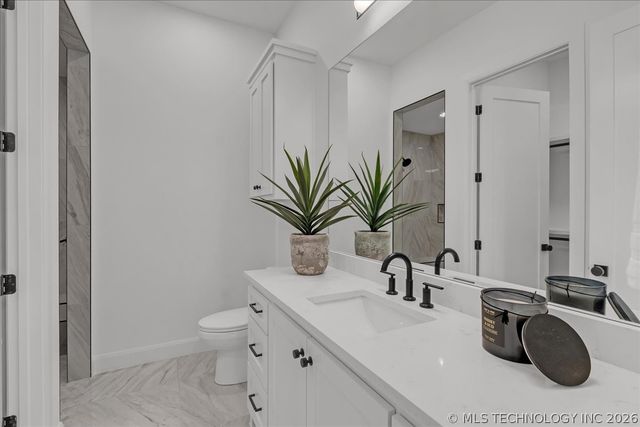 11113 S Thomas Terrace W, Jenks, OK 74037