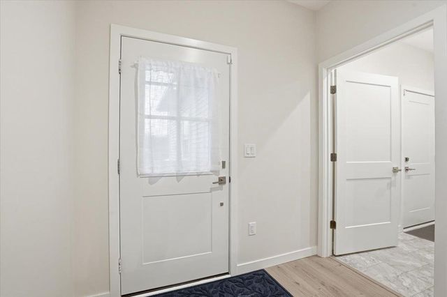 1206 Tivoli Circle, Oregon, WI 53575
