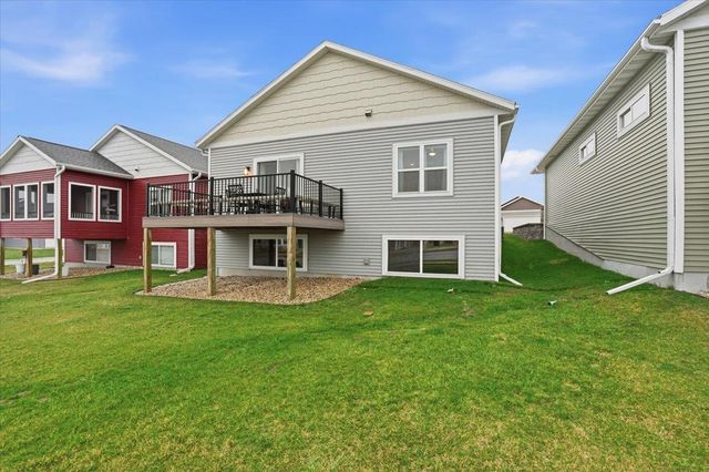 1206 Tivoli Circle, Oregon, WI 53575