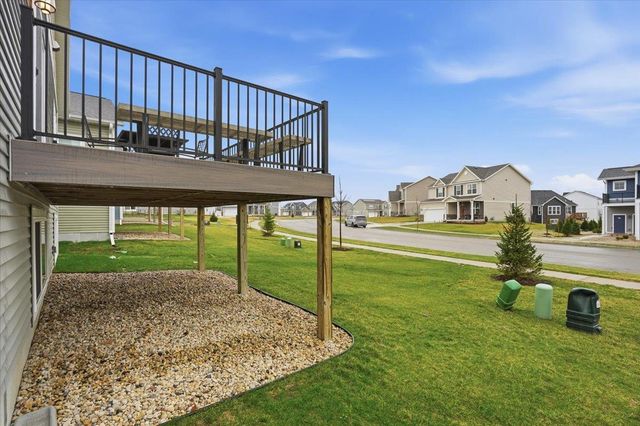1206 Tivoli Circle, Oregon, WI 53575