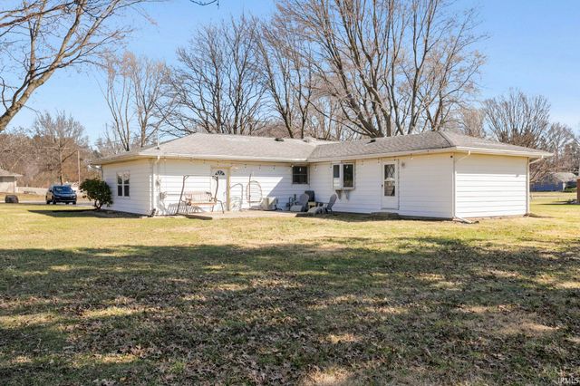 4404 N 350 E Road, Rolling Prairie, IN 46371