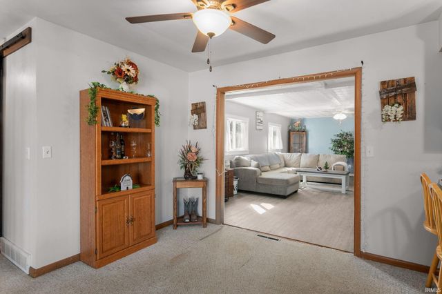 4404 N 350 E Road, Rolling Prairie, IN 46371