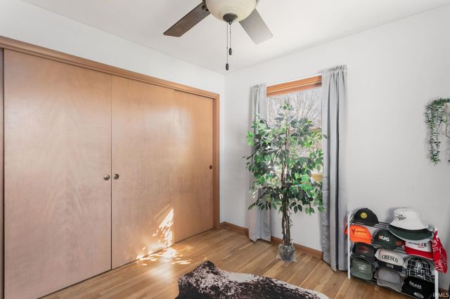 4404 N 350 E Road, Rolling Prairie, IN 46371