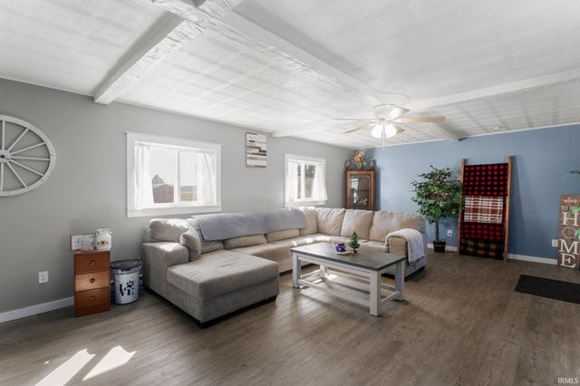 4404 N 350 E Road, Rolling Prairie, IN 46371