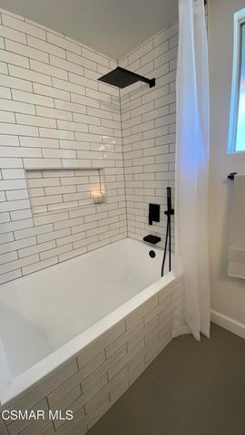 23275 Park Ensenada, Calabasas, CA 91302