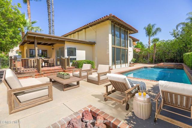 23275 Park Ensenada, Calabasas, CA 91302
