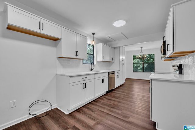 571 E OAK DRIVE, Trussville, AL 35173
