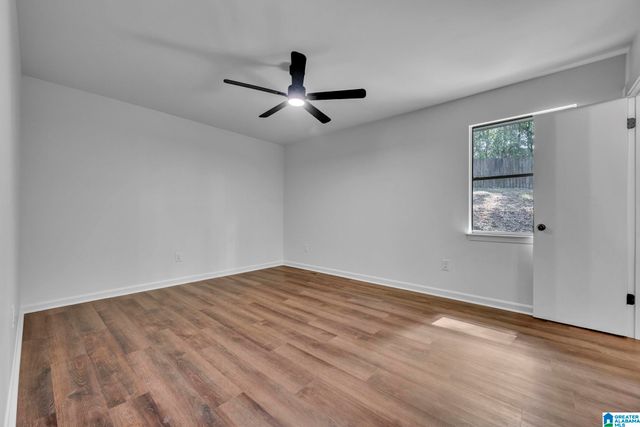 571 E OAK DRIVE, Trussville, AL 35173