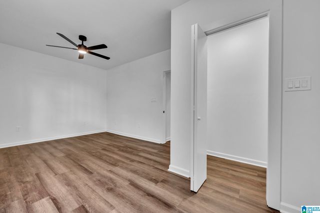 571 E OAK DRIVE, Trussville, AL 35173