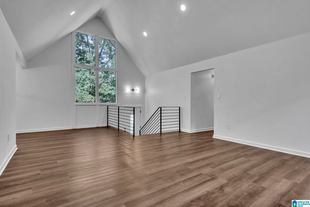 571 E OAK DRIVE, Trussville, AL 35173