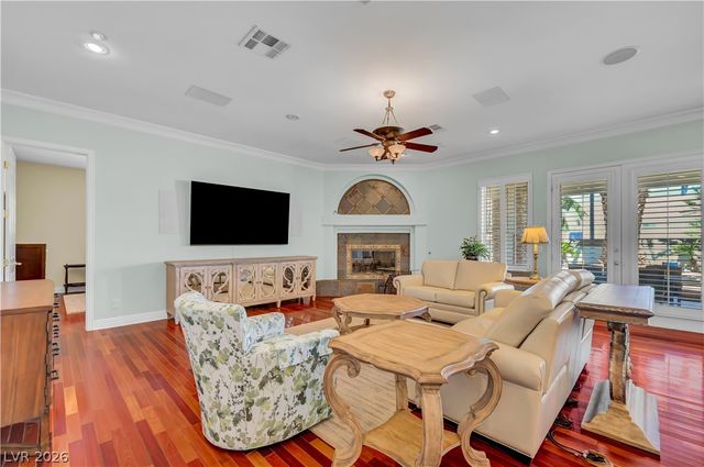 2030 Marina Bay Court, Las Vegas, NV 89117
