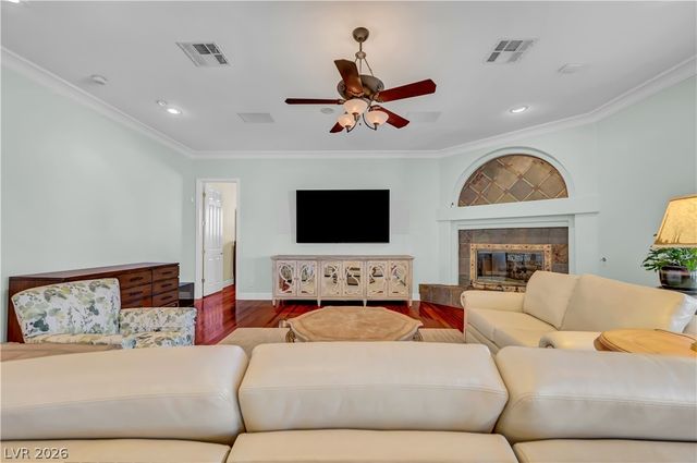 2030 Marina Bay Court, Las Vegas, NV 89117