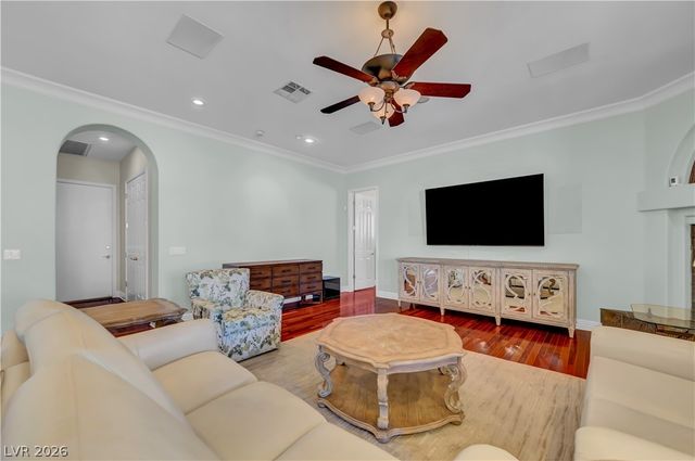 2030 Marina Bay Court, Las Vegas, NV 89117
