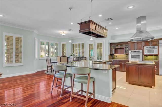 2030 Marina Bay Court, Las Vegas, NV 89117