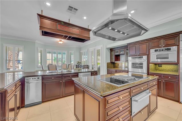 2030 Marina Bay Court, Las Vegas, NV 89117