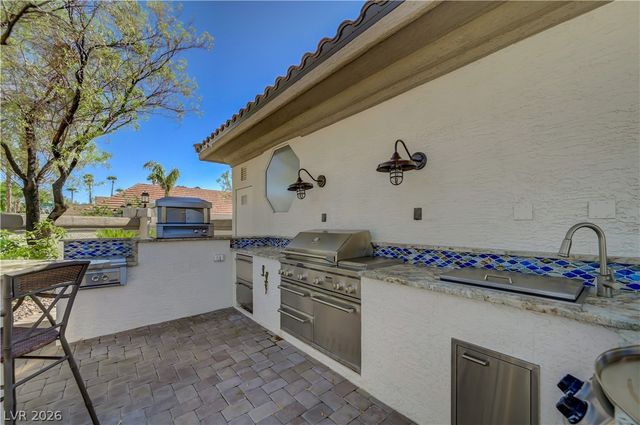 2030 Marina Bay Court, Las Vegas, NV 89117