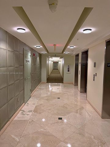 2080 S Ocean Dr LPH05, Hallandale Beach, FL 33009