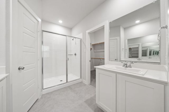 900 Pine Beach Drive, Princeton, TX 75071