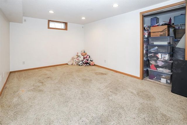 127 W Truman Avenue, Eau Claire, WI 54701