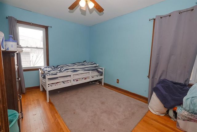 127 W Truman Avenue, Eau Claire, WI 54701