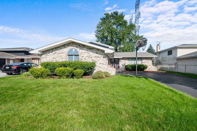 18443 DE JONG Lane, Lansing, IL 60438