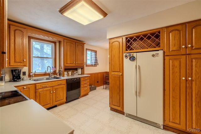 1734 State Route 48, Granby, NY 13069