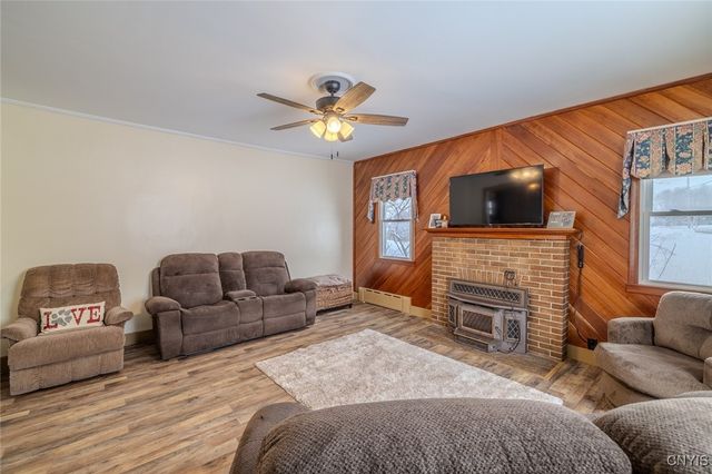 1734 State Route 48, Granby, NY 13069