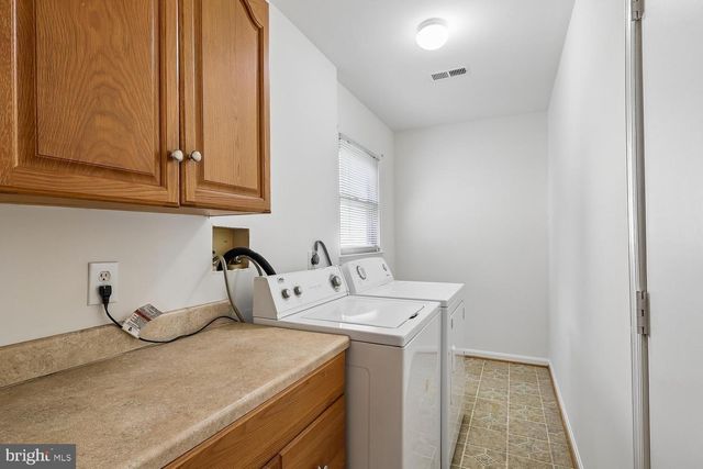 913 MASTLINE DR, Annapolis, MD 21401