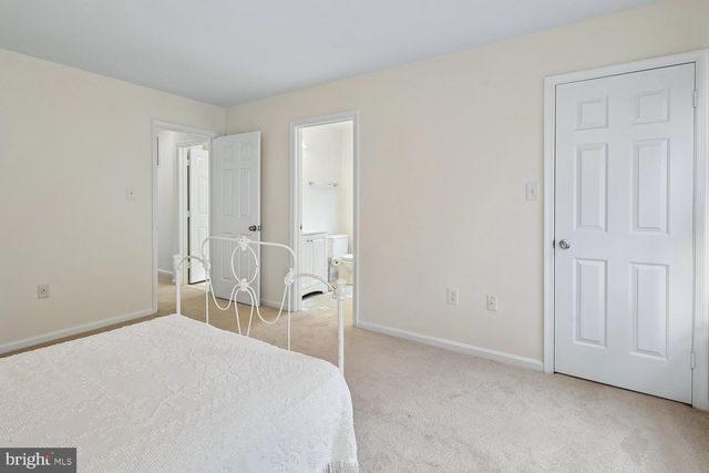 913 MASTLINE DR, Annapolis, MD 21401