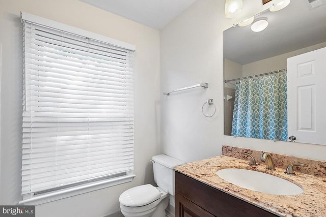 913 MASTLINE DR, Annapolis, MD 21401