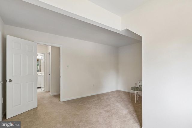913 MASTLINE DR, Annapolis, MD 21401