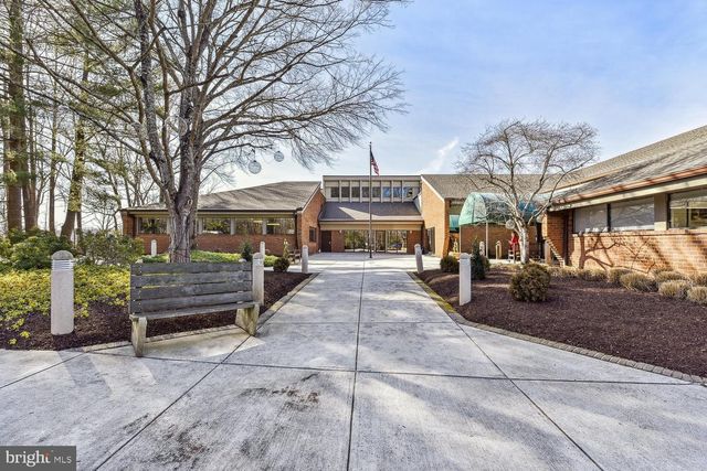 913 MASTLINE DR, Annapolis, MD 21401