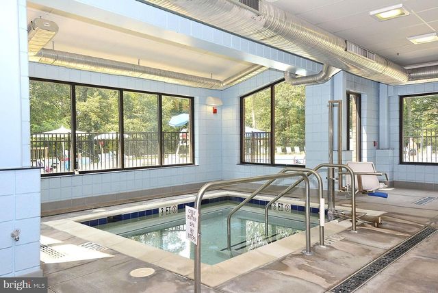 913 MASTLINE DR, Annapolis, MD 21401
