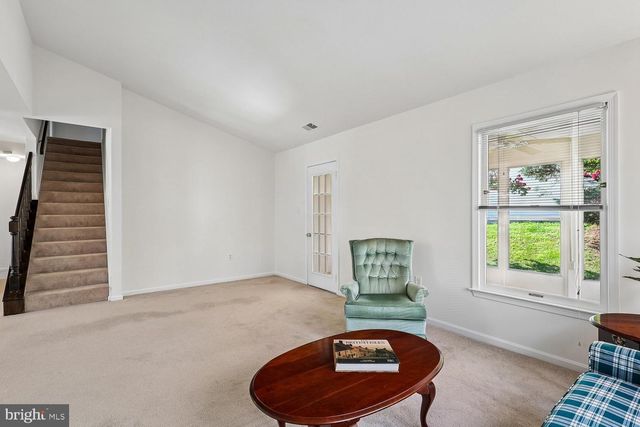 913 MASTLINE DR, Annapolis, MD 21401