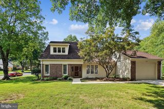 913 MASTLINE DR, Annapolis, MD 21401