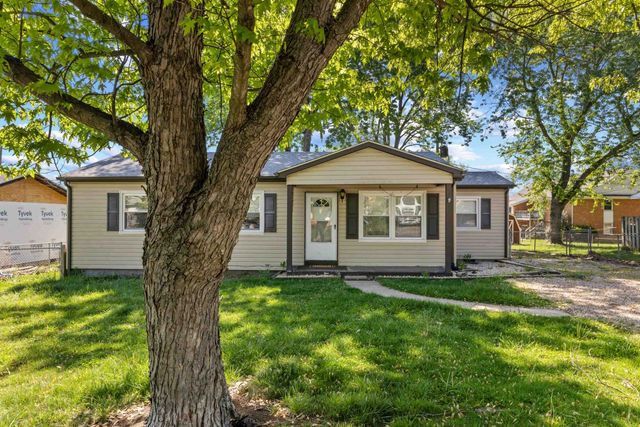 27 SHEN VALLEY DR, Weyers Cave, VA 24486