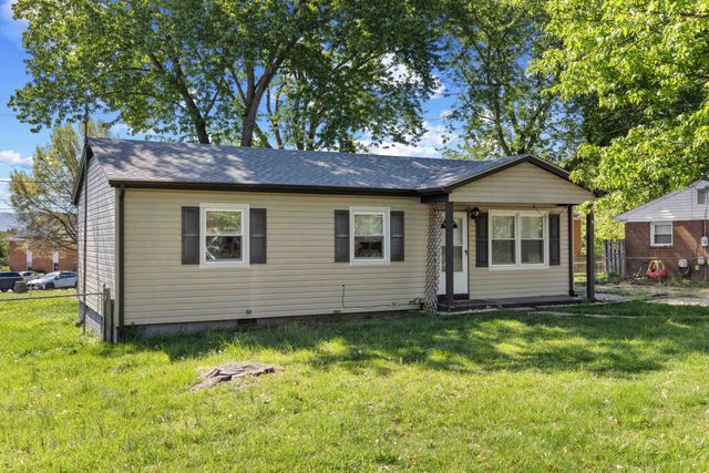 27 SHEN VALLEY DR, Weyers Cave, VA 24486