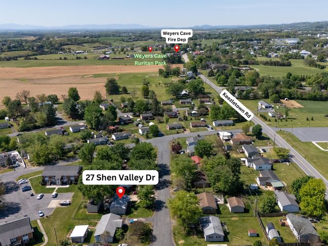 27 SHEN VALLEY DR, Weyers Cave, VA 24486