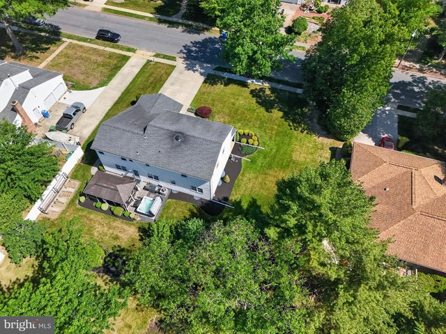 1758 FIRESIDE LN, Cherry Hill, NJ 08003