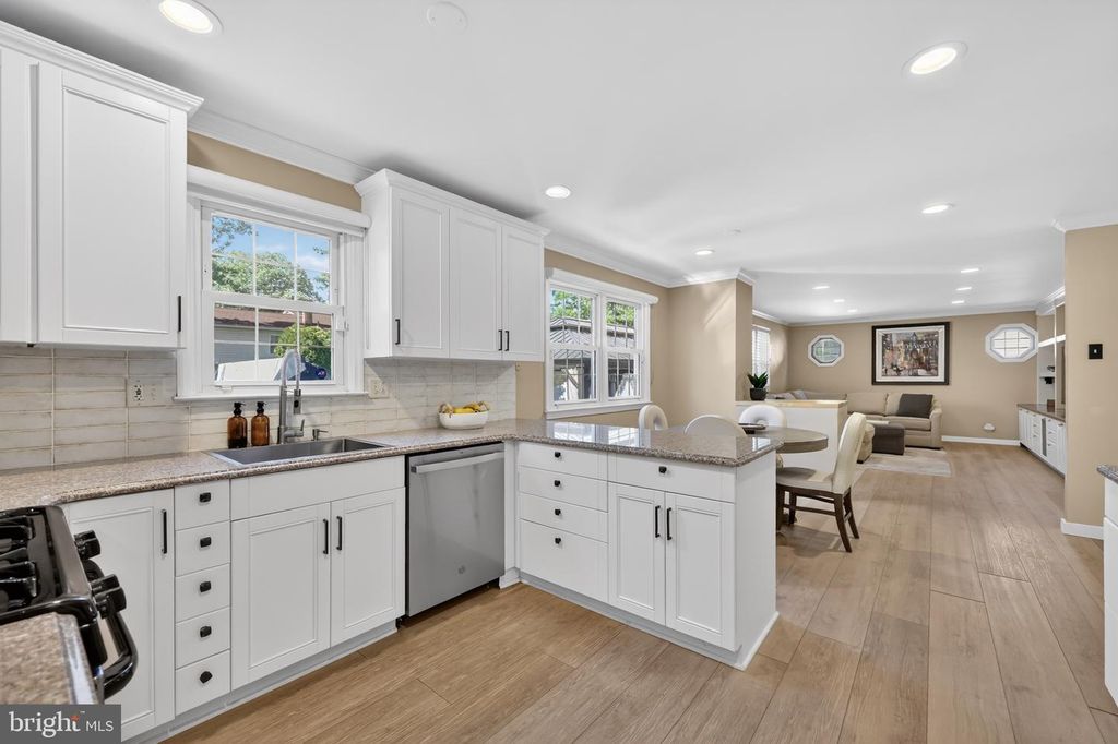 1758 FIRESIDE LN, Cherry Hill, NJ 08003